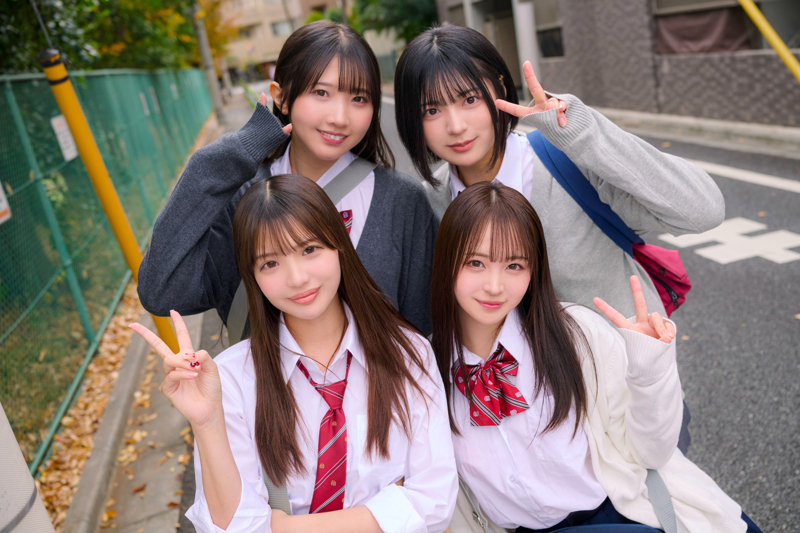める＆ひかり＆もあ＆ゆみ パッケージ画像